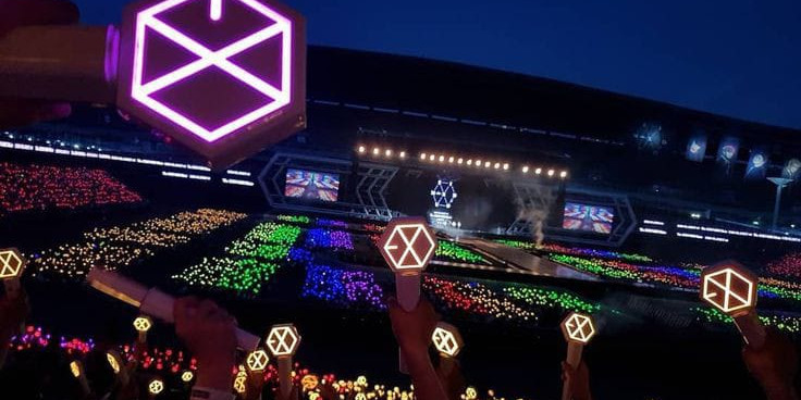 Satu Dekade EXO Debut, EXO-L Masih Kompak!