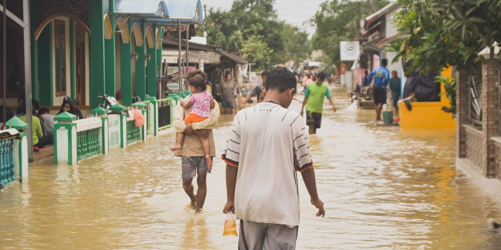 Bagaimana Masyarakat Melihat Sisi Positif dari Banjir?