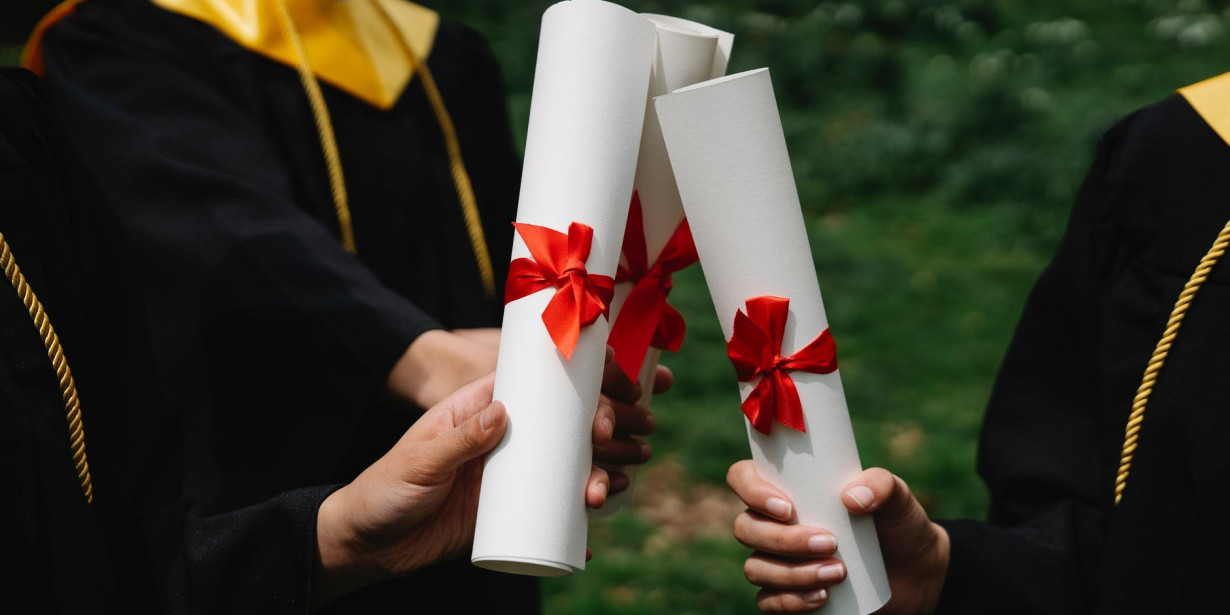 Daftar 5 Beasiswa S1 dalam Negeri yang Patut Kamu Coba