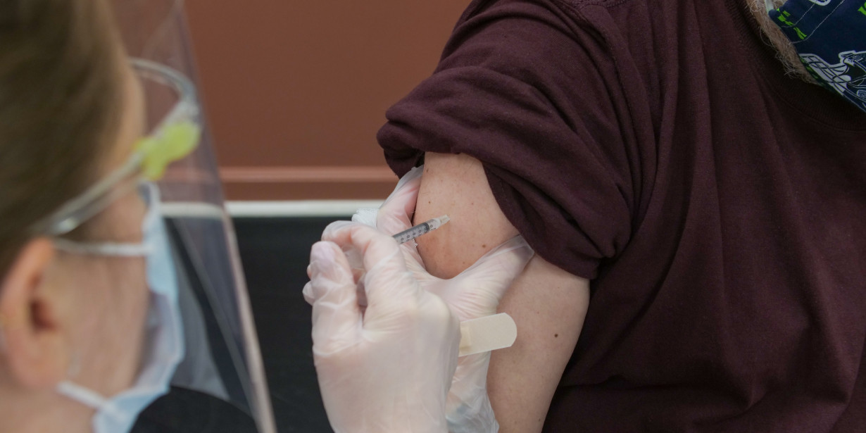 Dipicu Sugesti, Kenali Nocebo Efek Samping Vaksin COVID-19