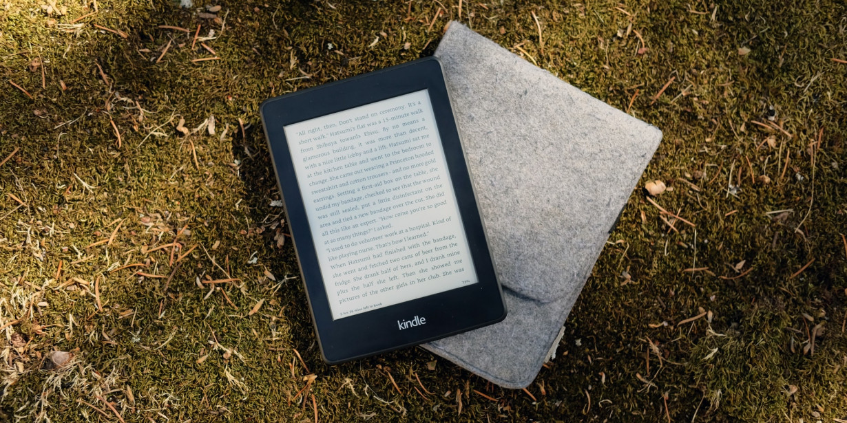 Dalam Satu Genggaman, Kindle Gadget untuk si Hobi Membaca