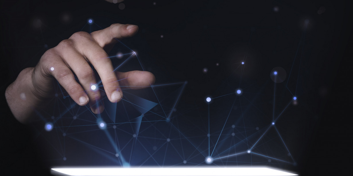 Pentingnya Literasi Digital sebagai Pilar Pendukung Transformasi Digital