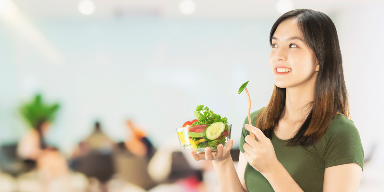 Pola Makan Salah? Cari Tahu Manfaat Mindful Eating!