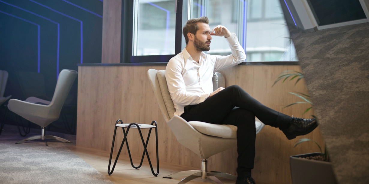 Mau Stop Overthinking? 5 Buku Ini Bisa jadi Solusi