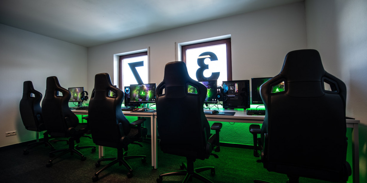Melihat Pesatnya Perkembangan Komunitas Esports di Indonesia