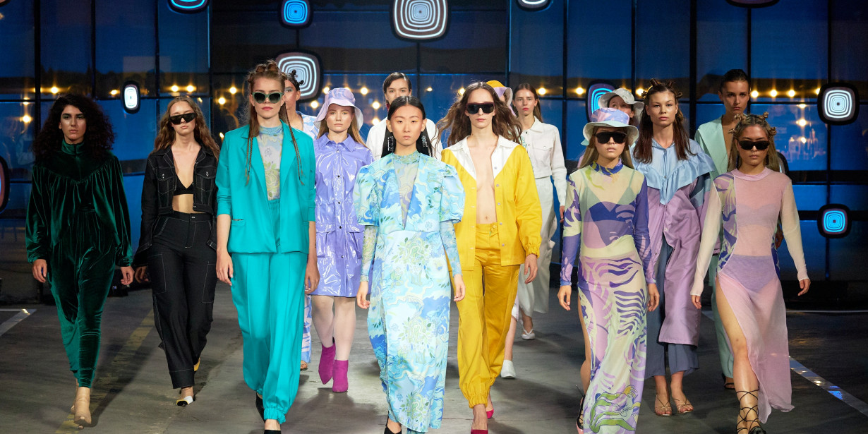 Melihat Prediksi Tren Fashion 2022