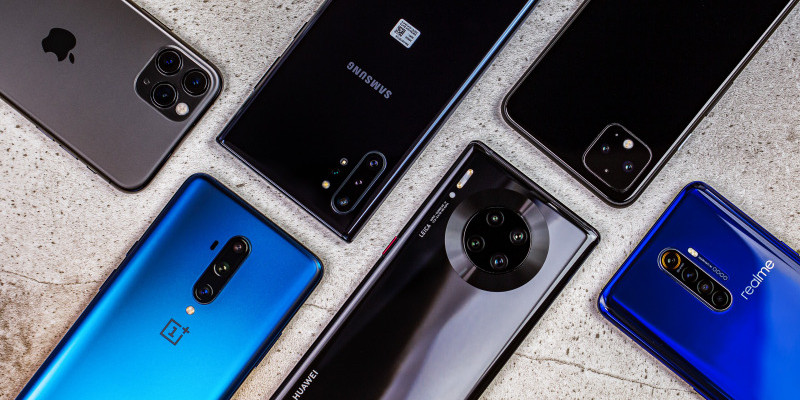 Cari Tahu Ragam Jenis Smartphone dan Perbedaannya