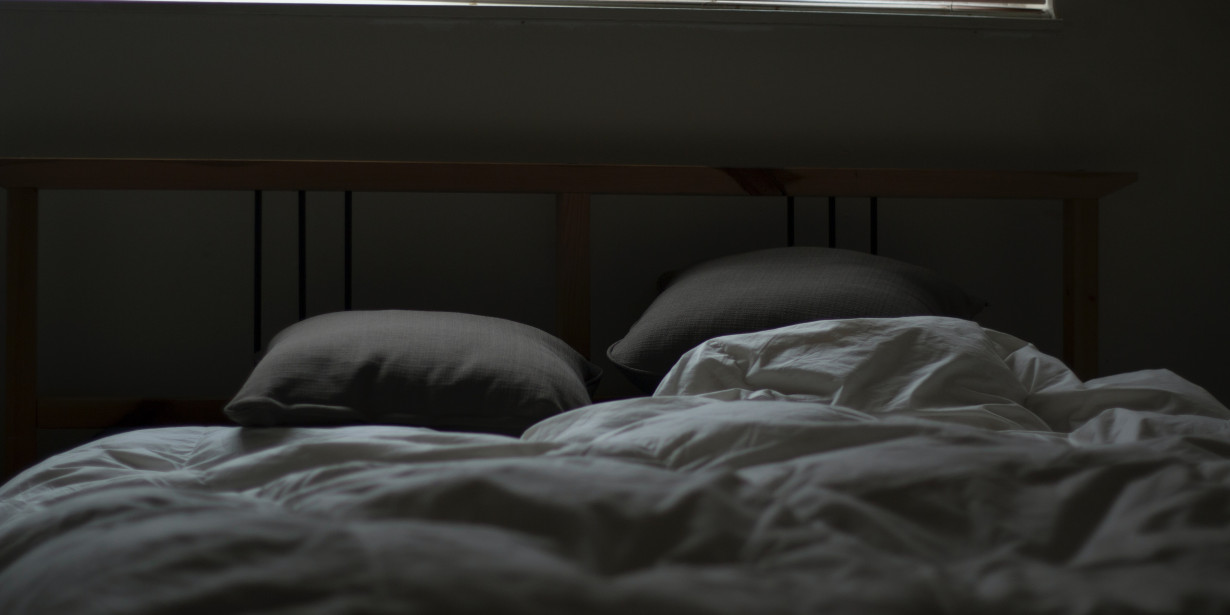 Kirim Pesan Saat Tidur? Yuk, Kenali Sleep Texting pada Anak Muda!
