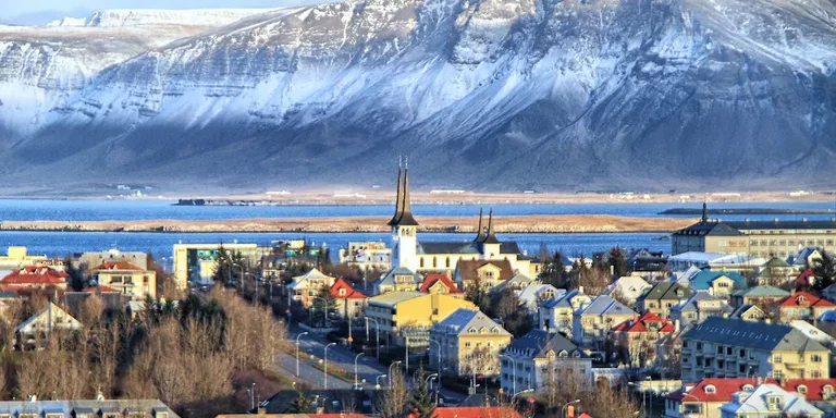 Menjelajahi Ibu Kota Islandia di Bulan Ramadan