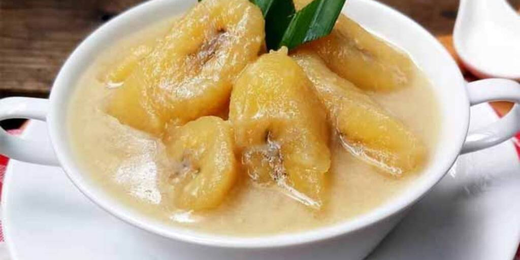 Kolak Pisang Masuk 12 Menu Takjil Terenak Dunia Versi National Geographic