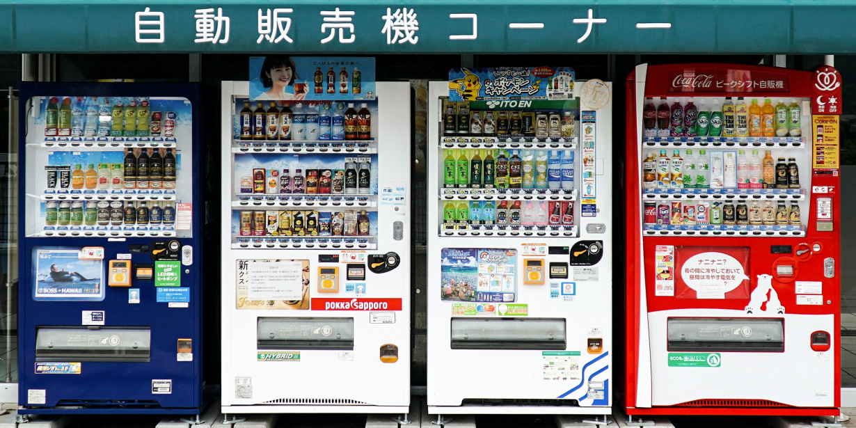Tidak Hanya Minuman, Negara Ini Punya Vending Machine yang Unik