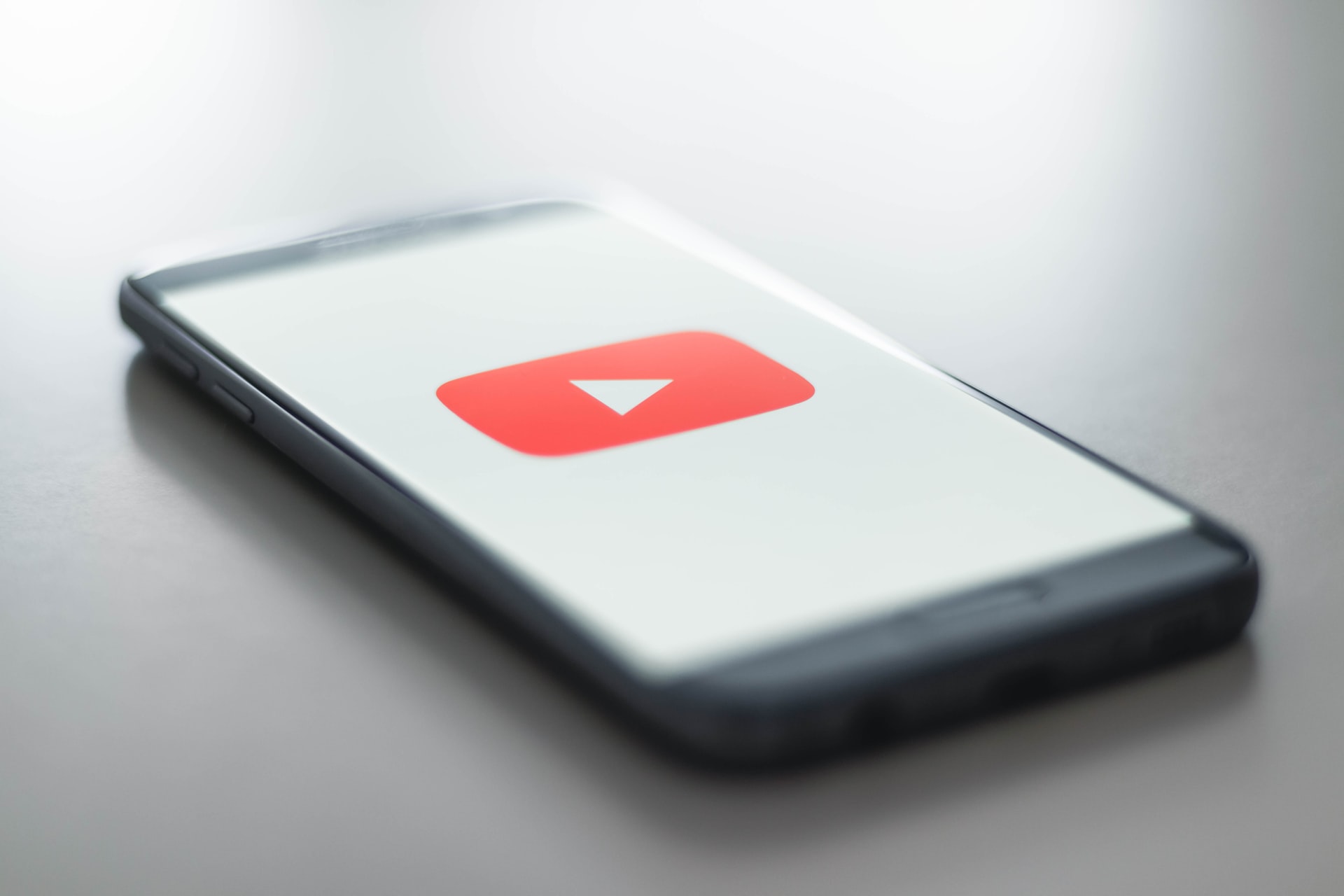 Gambar Sampul Rekomendasi Channel YouTube Edukatif, Cocok Menemani Ngabuburit