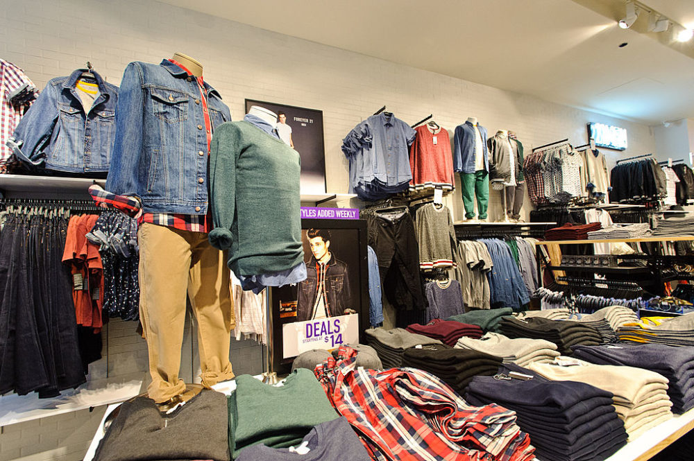 Fast Fashion Penyebab Perubahan Iklim, Kok Bisa?