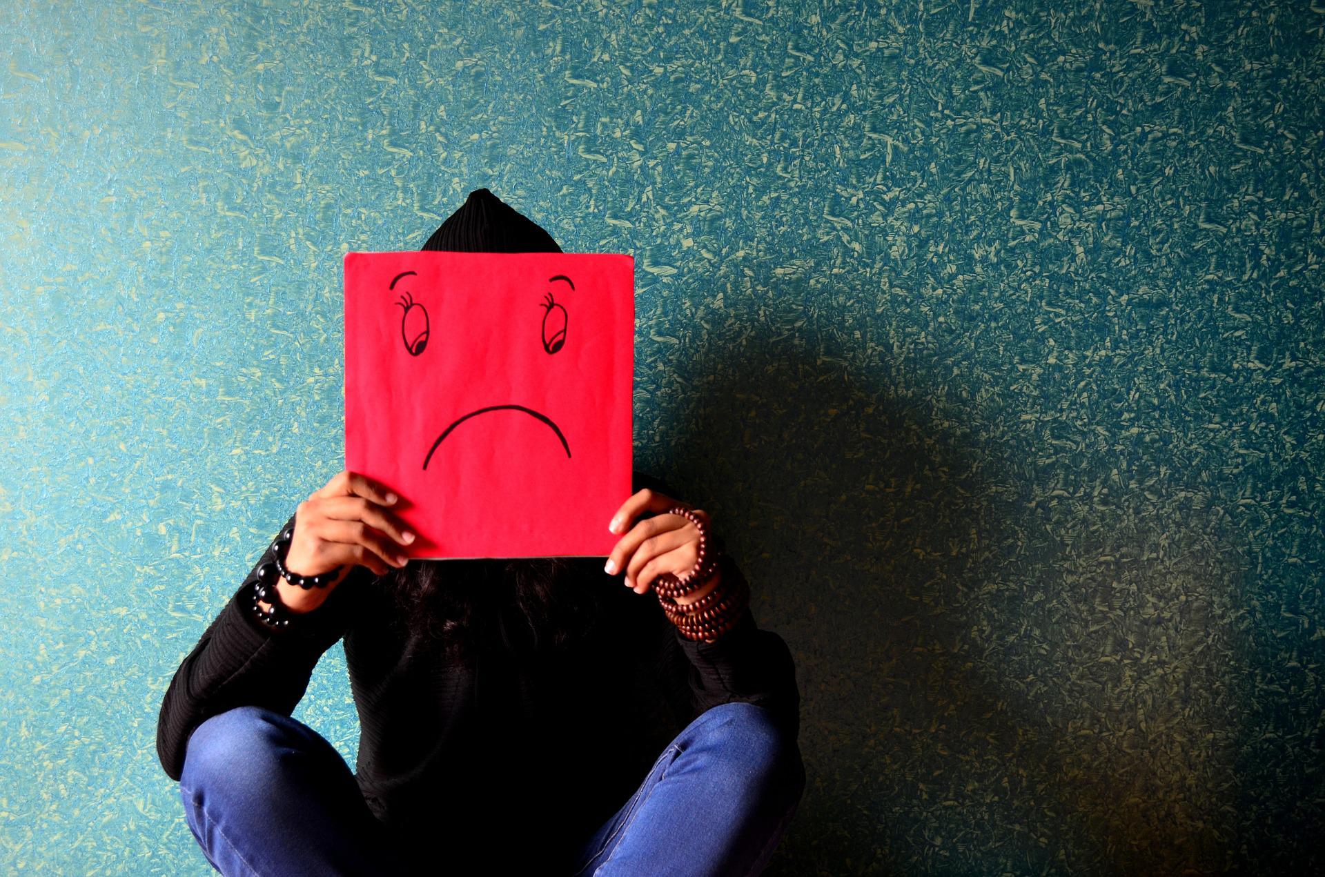 Hidupmu Terasa Hampa? Yuk Kenali Emotional Numbness!