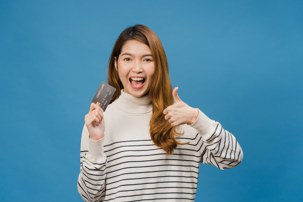 Ingin Pakai Kartu Kredit untuk Modal Usaha? Cek Dulu Deh Informasi Ini!