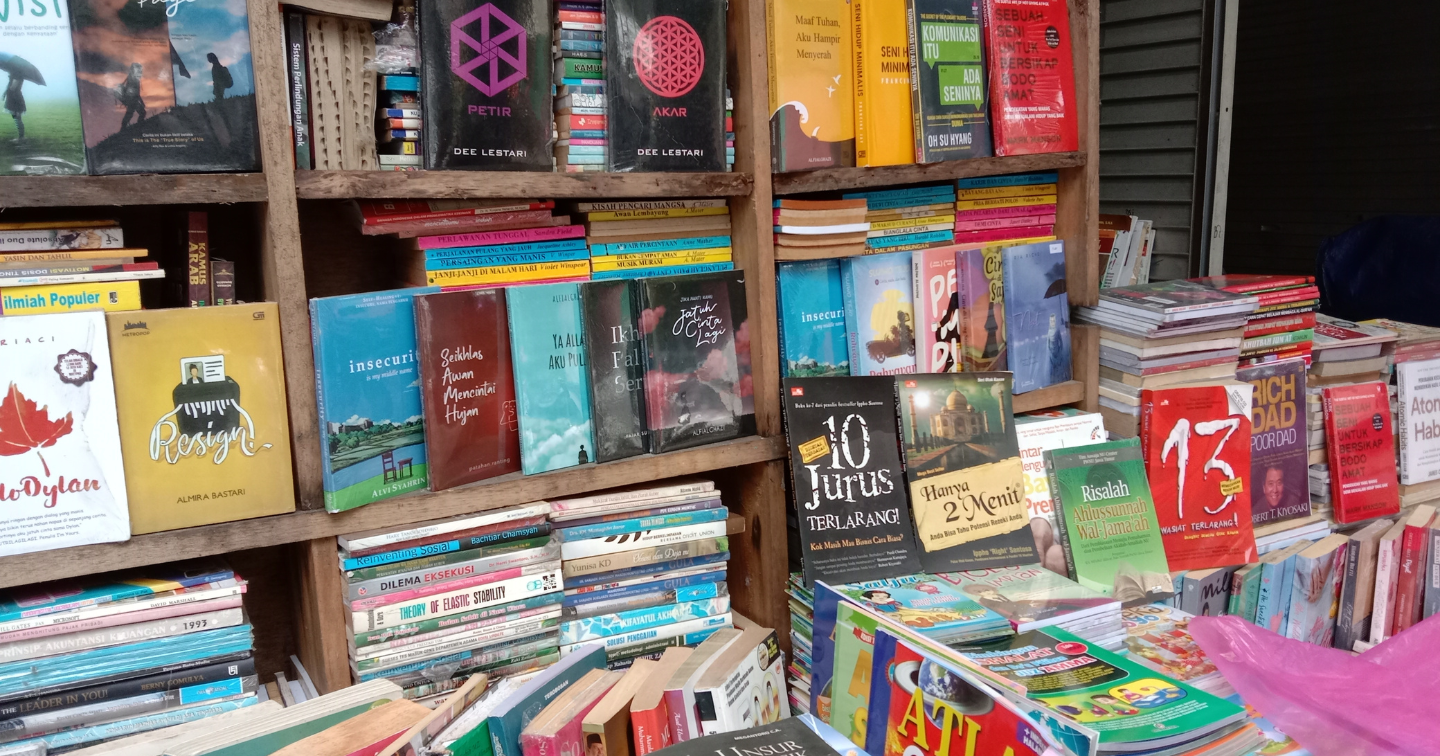 Jalan Semarang, Alternatif Mencari Buku Ala Pelajar Surabaya