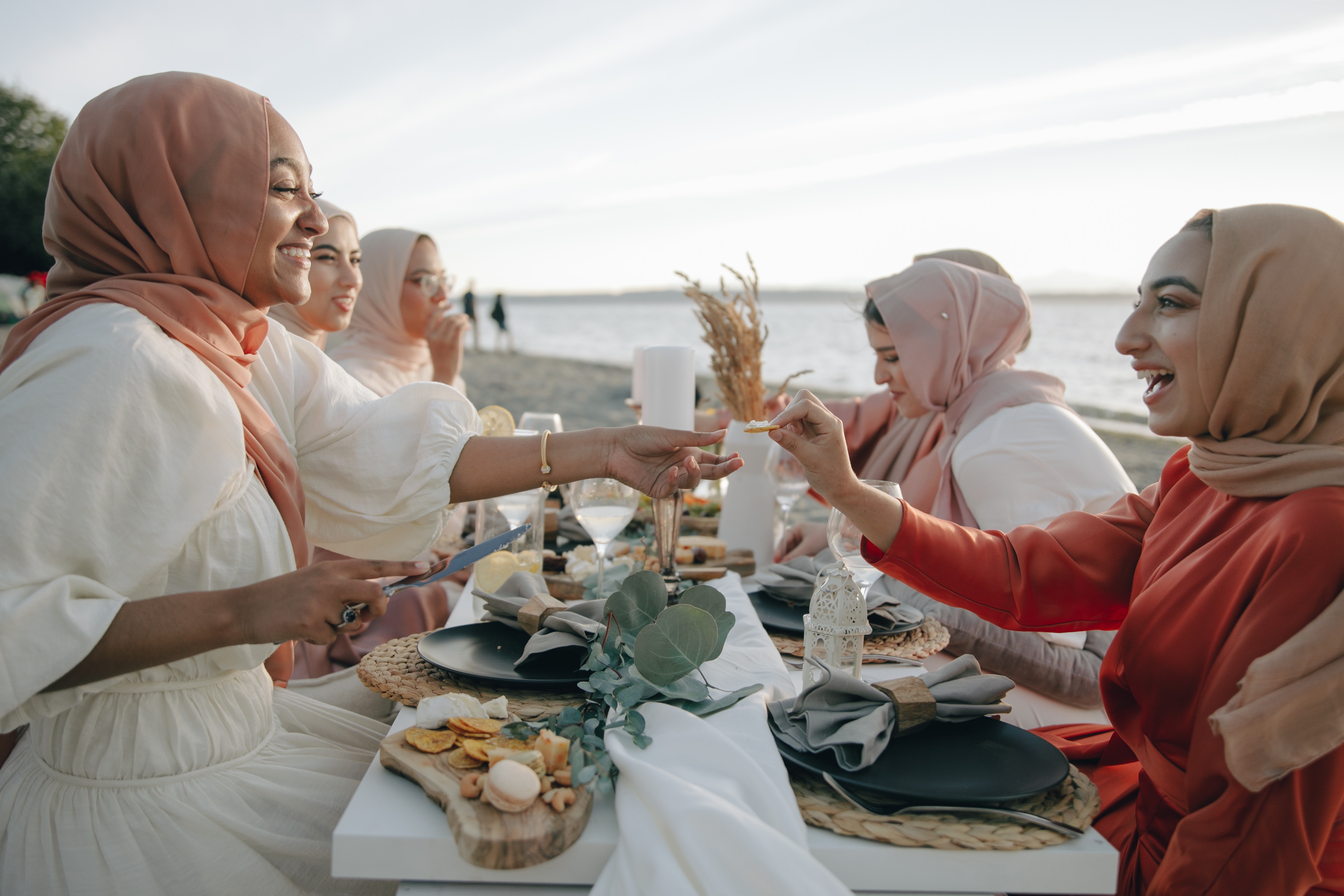 Gambar Sampul Jangan Malas Datang! Intip Manfaat Buka Puasa Bersama dalam Komunitas