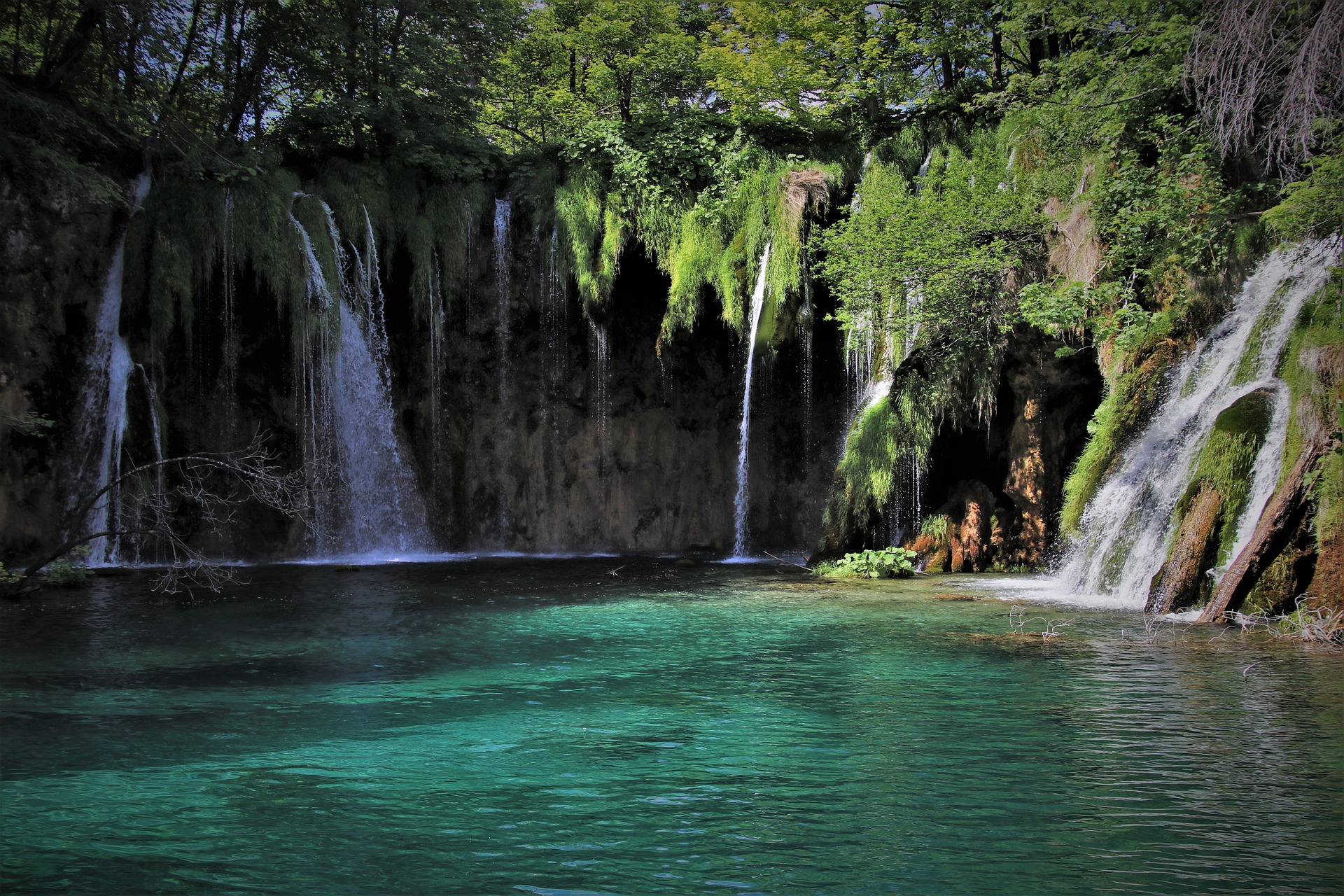Telusuri Hidden Gem di Sumatera Utara, Rekomendasi Liburan Buat Kamu!