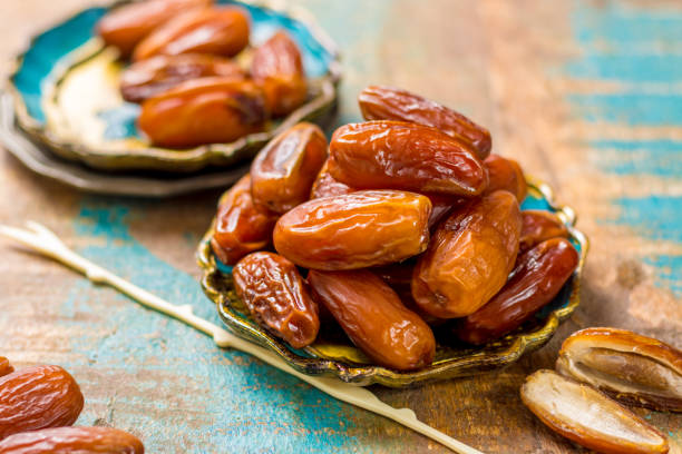 Gambar Sampul Deretan Menu Takjil yang Selalu Ada Saat Ramadan