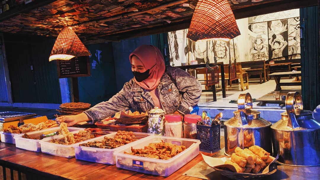 Gambar Sampul Kenikmatan Ngopi di Angkringan, Tiada Duanya!