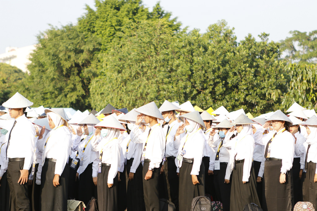Gambar Sampul Serba-Serbi Drama Kehidupan Mahasiswa Baru, Pernah Mengalami?