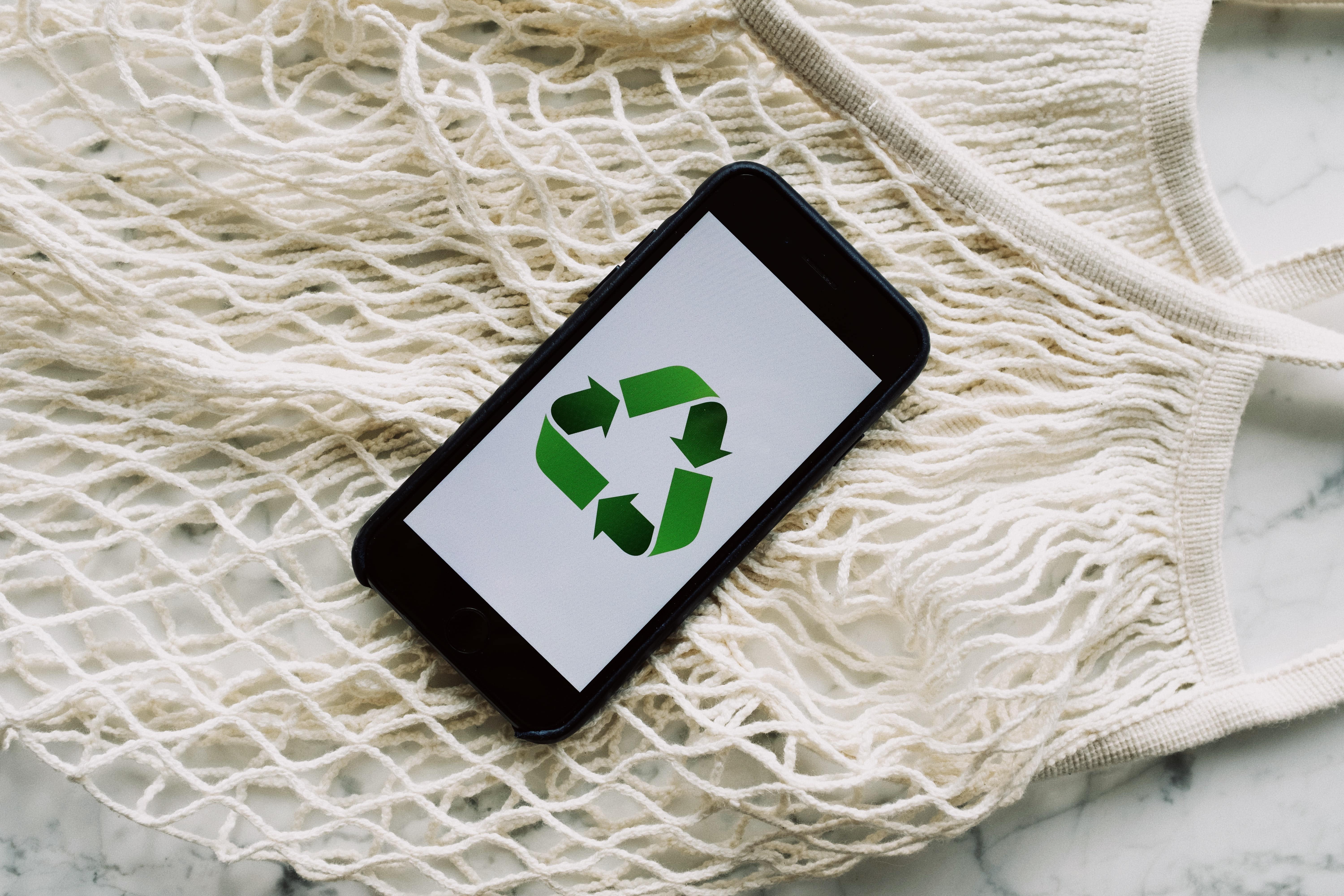 Selain Ecosia, Aplikasi Berikut juga Bantu Selamatkan Bumi