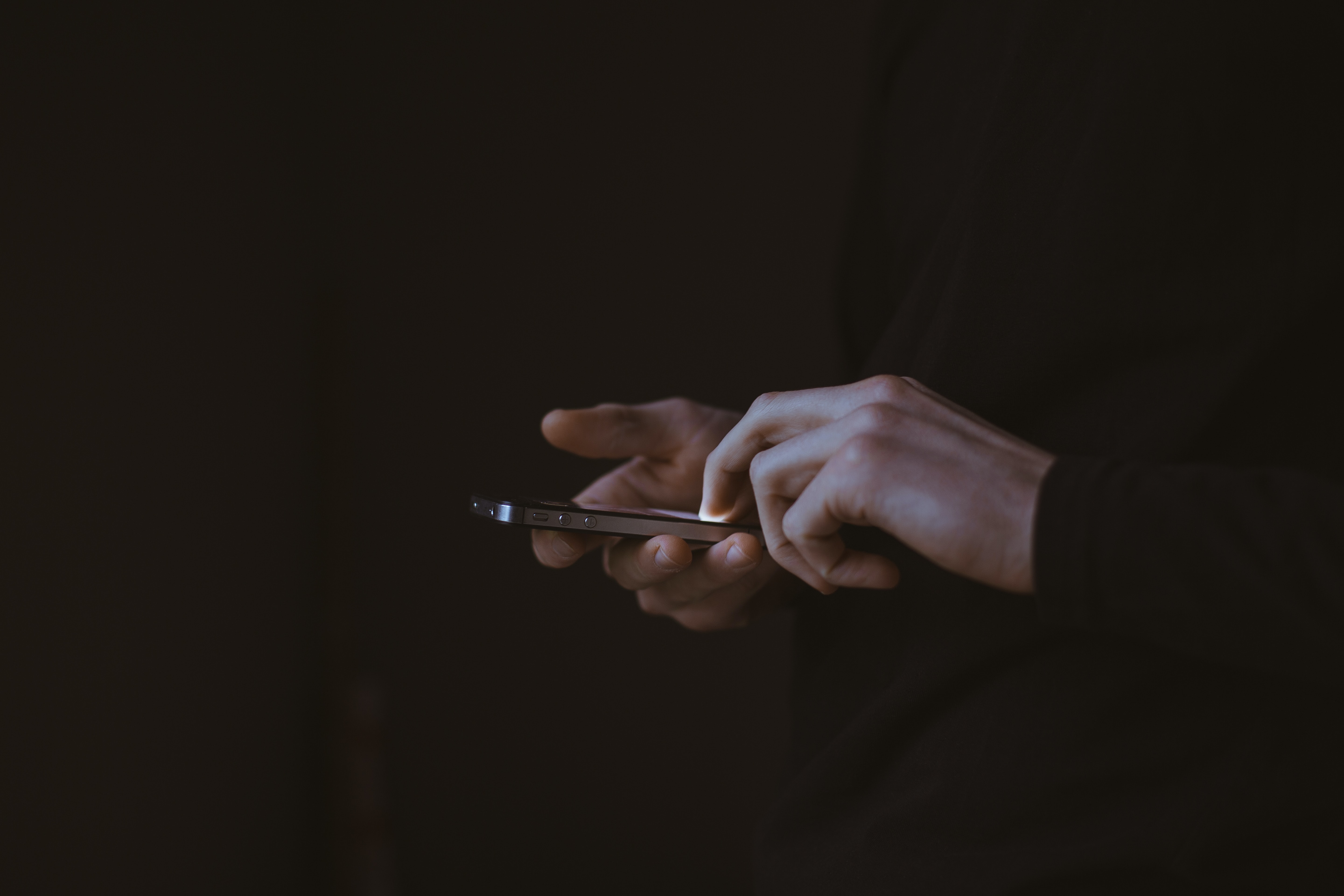 Gambar Sampul Social Media Manners yang Wajib Kamu Ketahui!