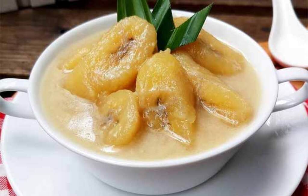 Kolak Pisang Masuk 12 Menu Takjil Terenak Dunia Versi National Geographic
