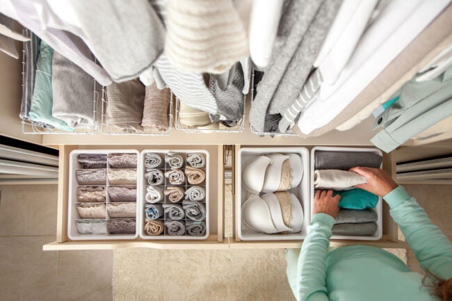Gambar Sampul Cara Rapikan Rumah dengan Metode KonMari