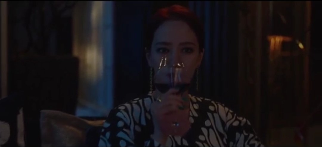 Song Ji Hyo | Foto : The Witchs Diner