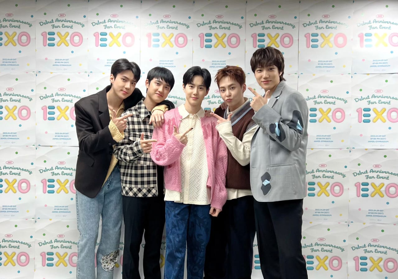 EXO at Debut Anniversarry Fan Event | Foto: Twitter @weareoneEXO