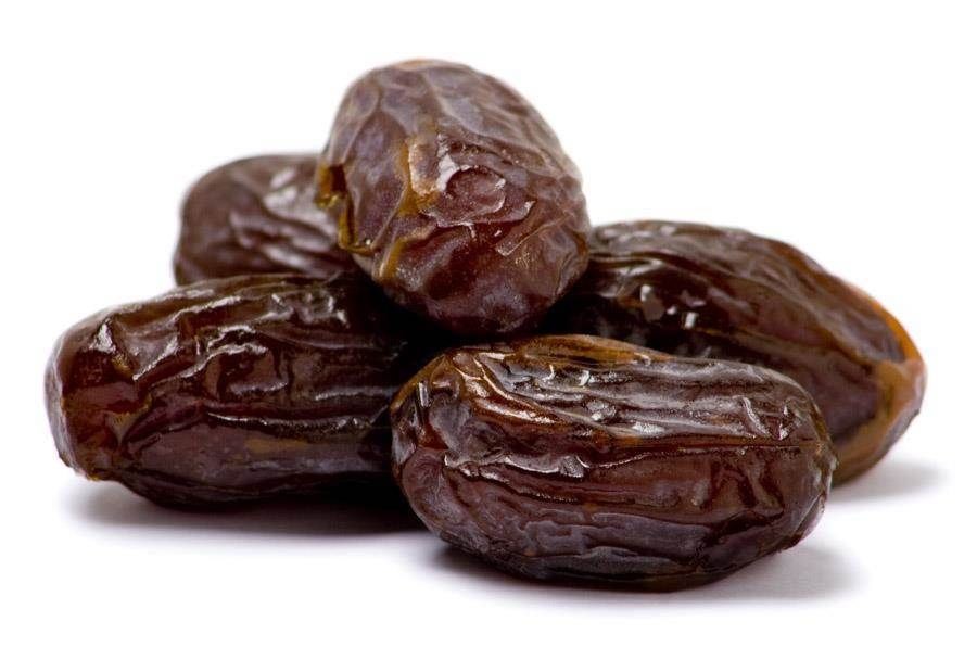 Kurma Kurma juga bermanfaat untuk mencukupi kalori dan gizi yang diperlukan tubuh