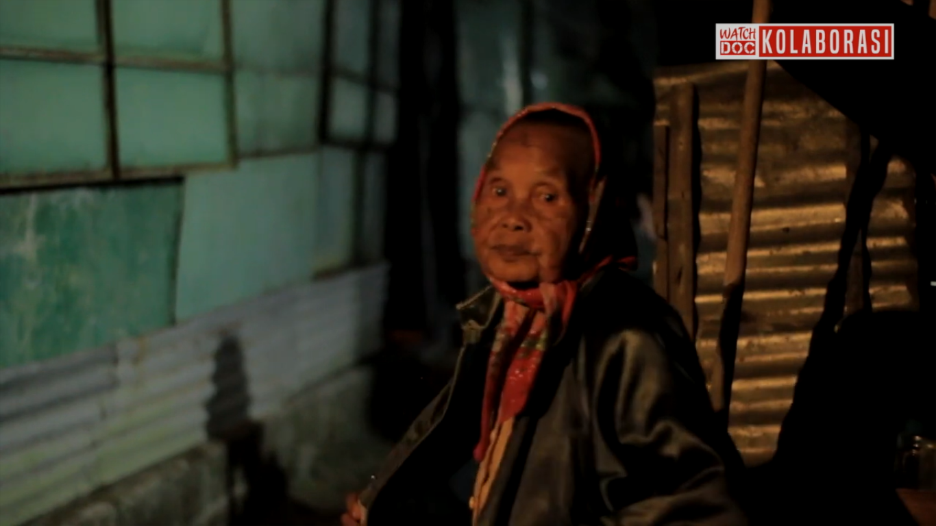 Pemain ketoprak tobong senior, sudah pentas sejak tahun 60-an | Foto: Watchdoc Documentary