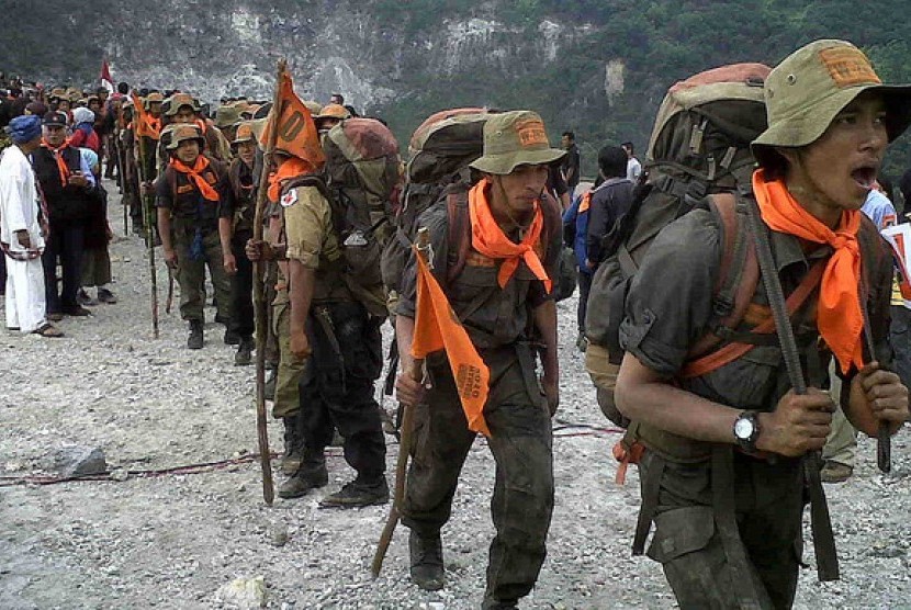 Gambaran pecinta alam Komunitas Wanadri | Foto: Republika