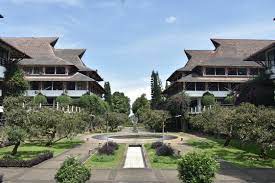 Institut Teknologi Bandung © FTMD ITB Institut Teknologi Bandung © FTMD ITB